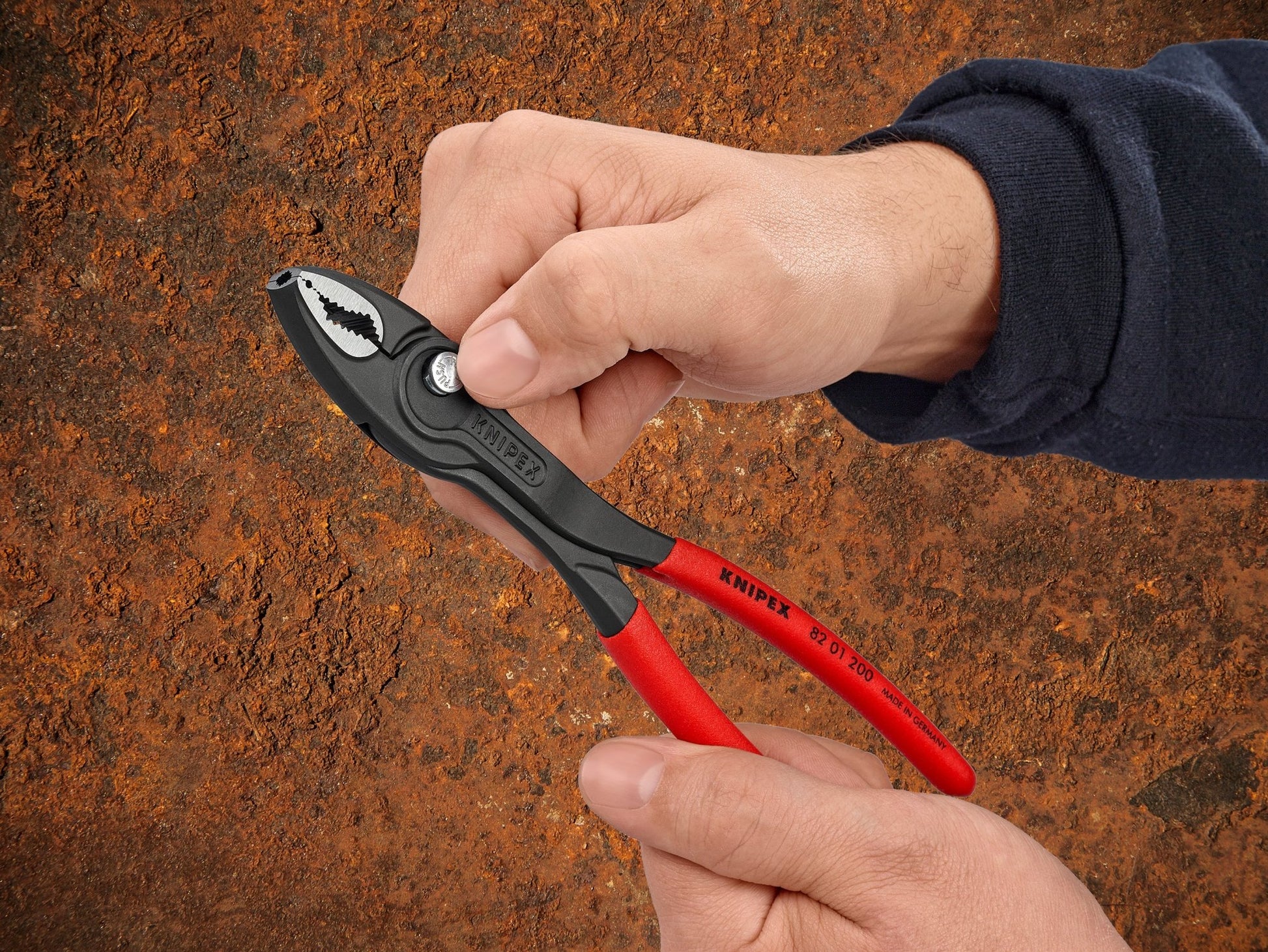 Knipex 82 01 200 - Alicate agarre frontal ajustable Knipex TwinGrip 200 mm. con mangos PVC - Ferrotecnia