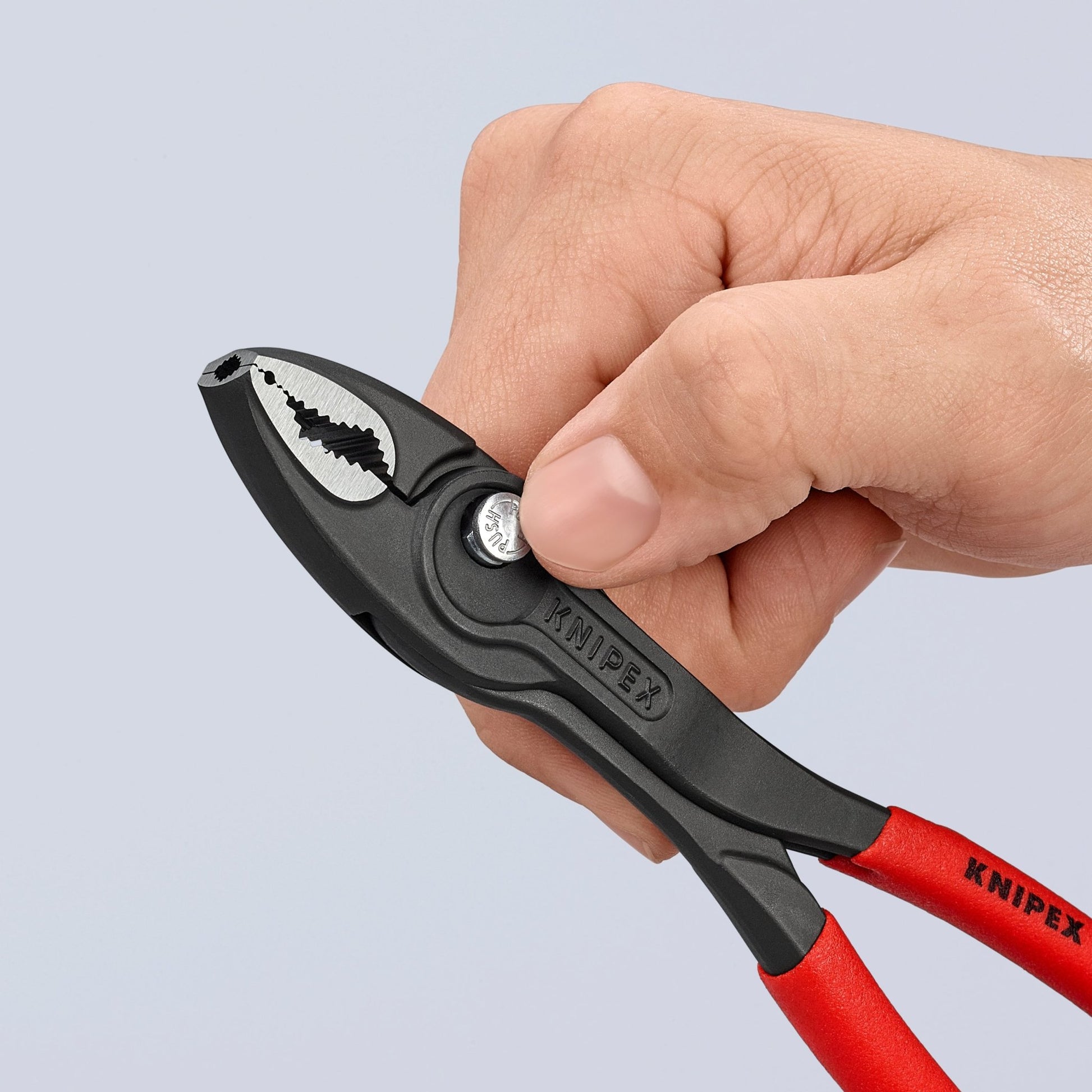 Knipex 82 01 200 - Alicate agarre frontal ajustable Knipex TwinGrip 200 mm. con mangos PVC - Ferrotecnia