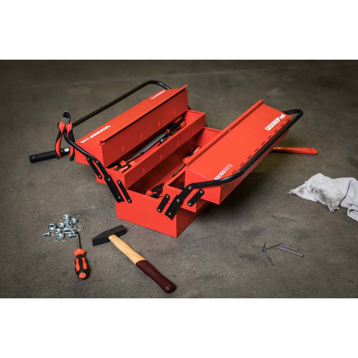 GEDORE red R20600073 - Caja de herramientas, 5 compartimentos, 535x260x210 mm (3301658)